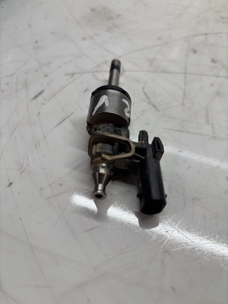 [MTD-463695] Inyector Seat Audi Skoda VW Arona Q2 1.0 TSI TFSI DLAA DLA 05C906036