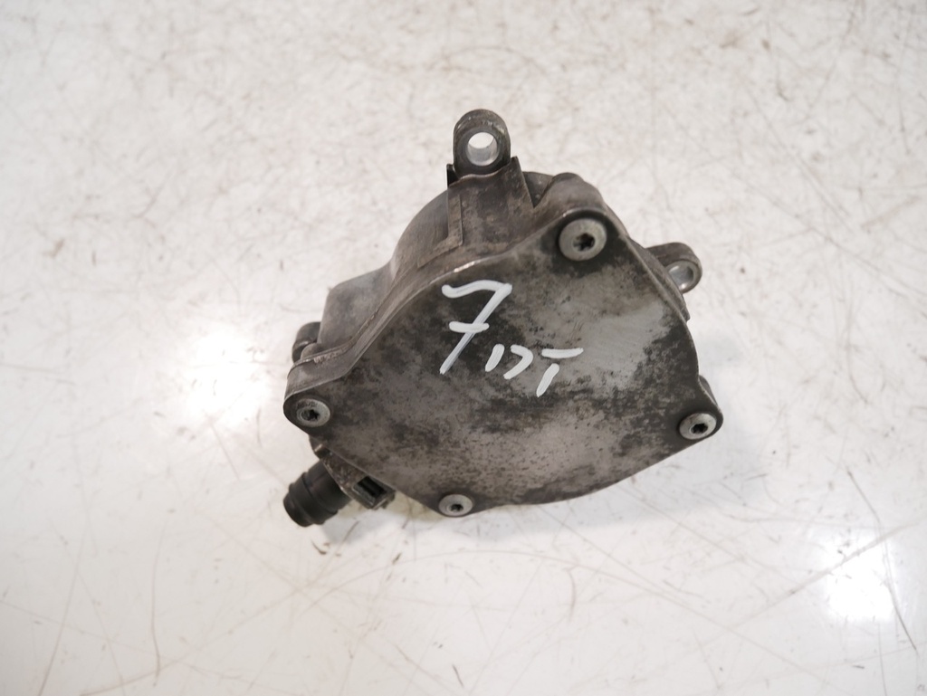 [MTD-435741] Bomba de vacío Audi A3 RS3 Q3 2.5 TFSI CZG CZGA CZGB
