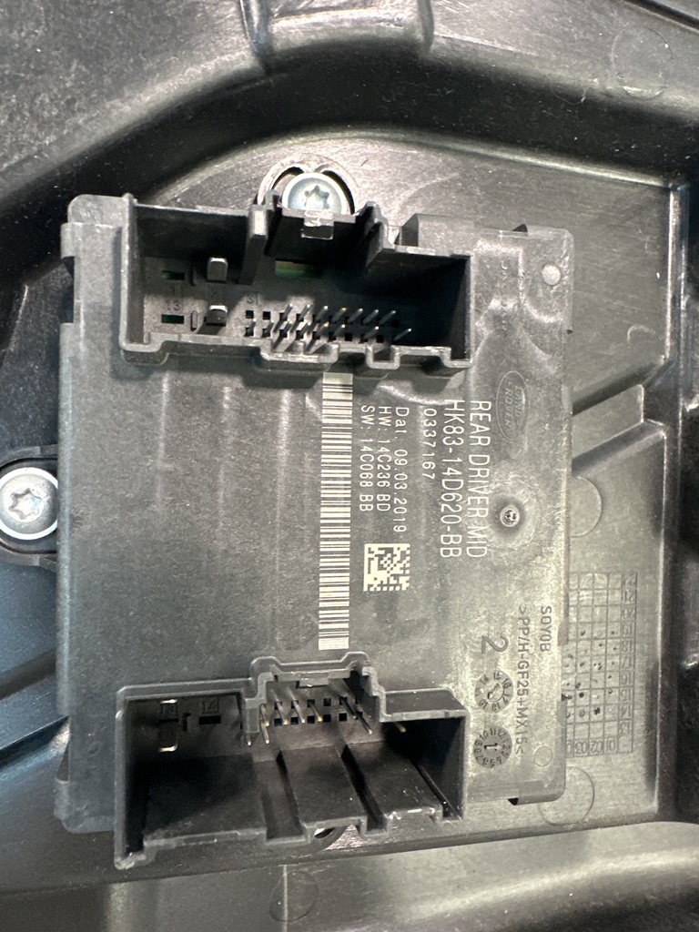 [MTD-498409] Altavoz Land Rover Discovery Sport L550 2.0 D 204DTD