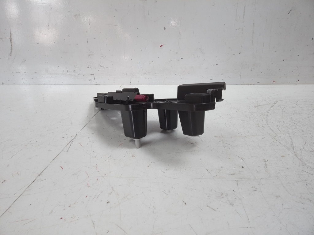 [MTD-499014] Soporte pilar trasero derecho Porsche Panamera 971 2.9 V6 243kW 330CV