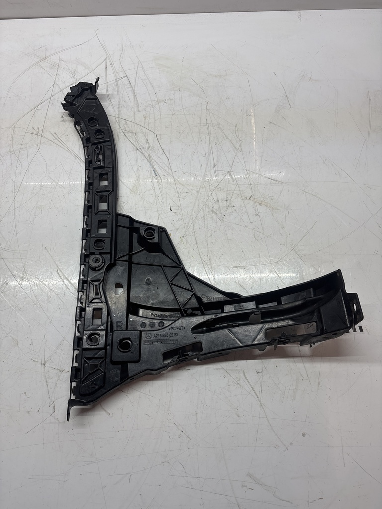 [MTD-499008] Paso de rueda izquierdo Mercedes Clase E W213 2.0 CDI OM654.920