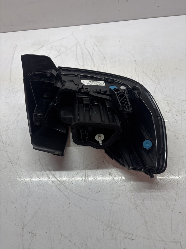 [MTD-499751] Piloto trasero derecho Opel Corsa 1.5 CDTI YHT YH01 90194153