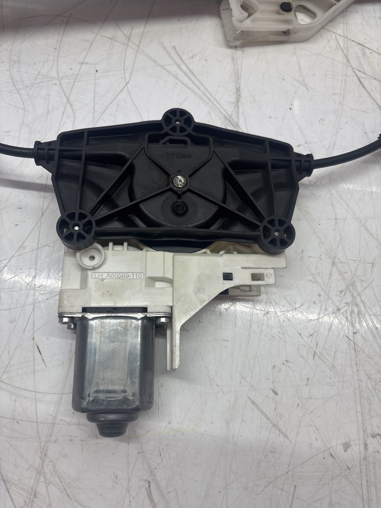 [MTD-500214] Motor del elevalunas trasero derecho Audi SQ5 8R Q5 3.0 TDI CVU CVUC (8R0839462E)