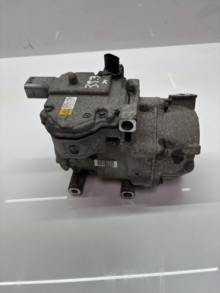 [MTD-500257] Compresor de aire acondicionado Toyota Yaris 1.5 Hybrid 1NZ-FXE 042200-1350