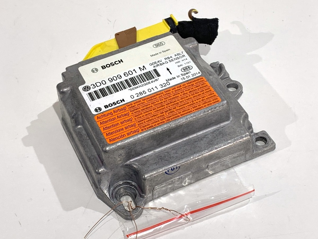 [STARK-805784] Sensor de airbag VW Phaeton (3D1, 3D2, 3D3, 3D4, 3D6, 3D7, 3D8, 3D9) 2002-2016