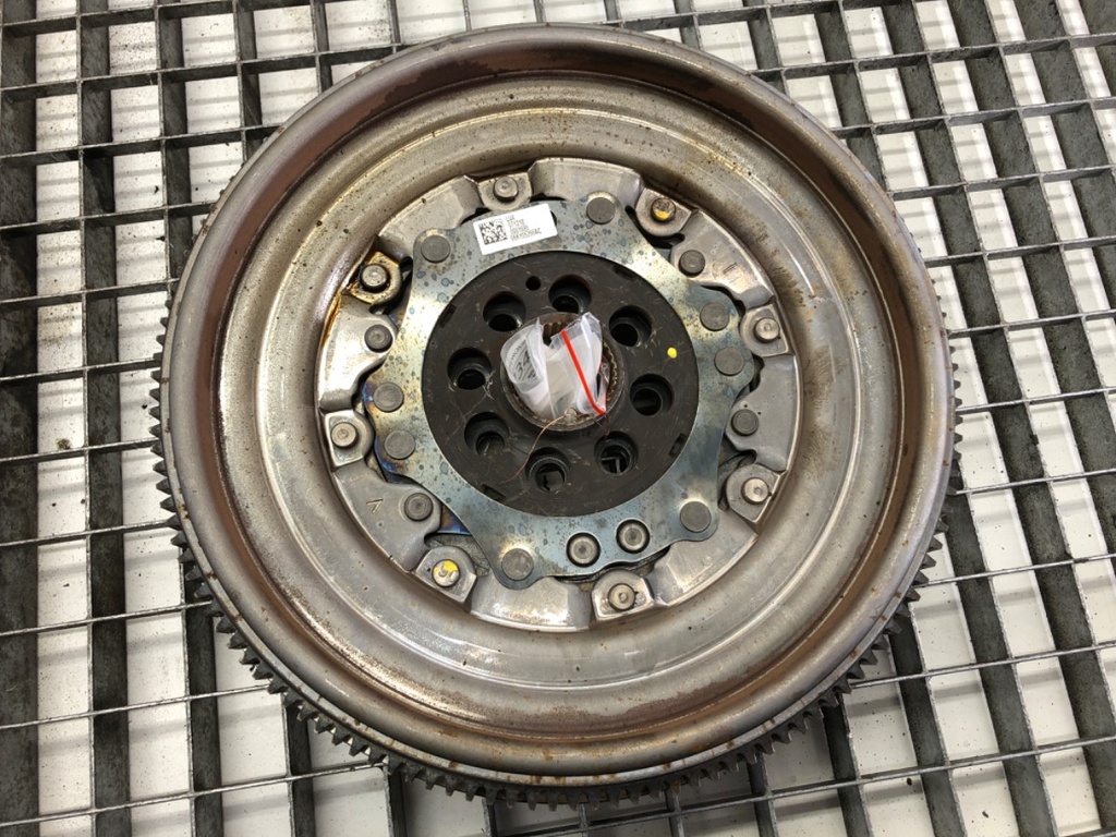 [STARK-737345] Embrague SKODA KAROQ (NU7, ND7) 2.0 TSI 4x4 190 CV 2019-2022
