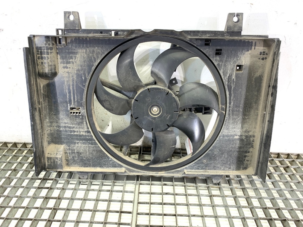 [STARK-757177] RADIADOR DEL VENTILADOR NISSAN JUKE (F15) 2010-2022
