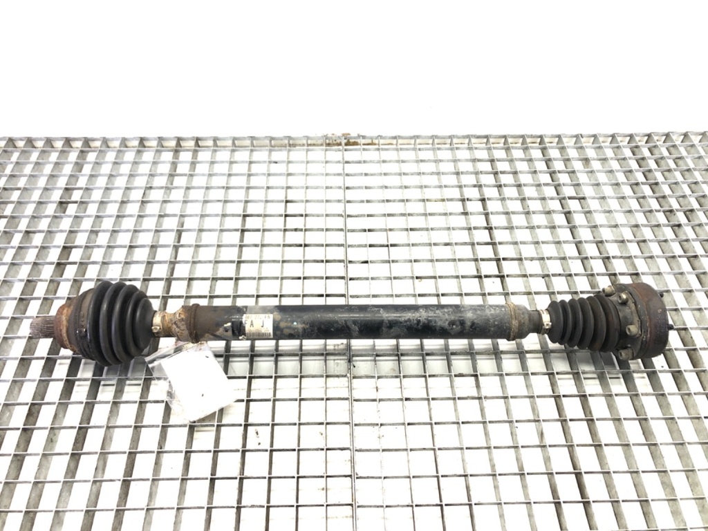 [STARK-533719] Semieje derecho delantero VW Jetta III (1K2) 2004-2013