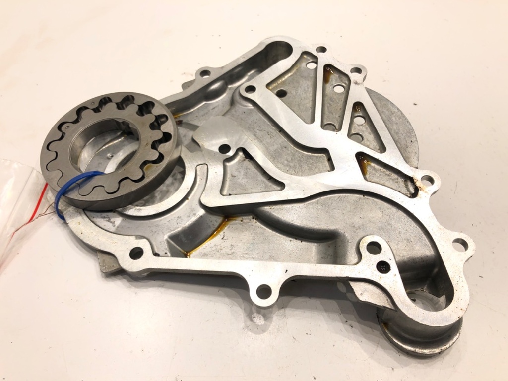 [STARK-579562] Bomba de aceite Toyota Yaris (P21, PA1, PH1) 2020-