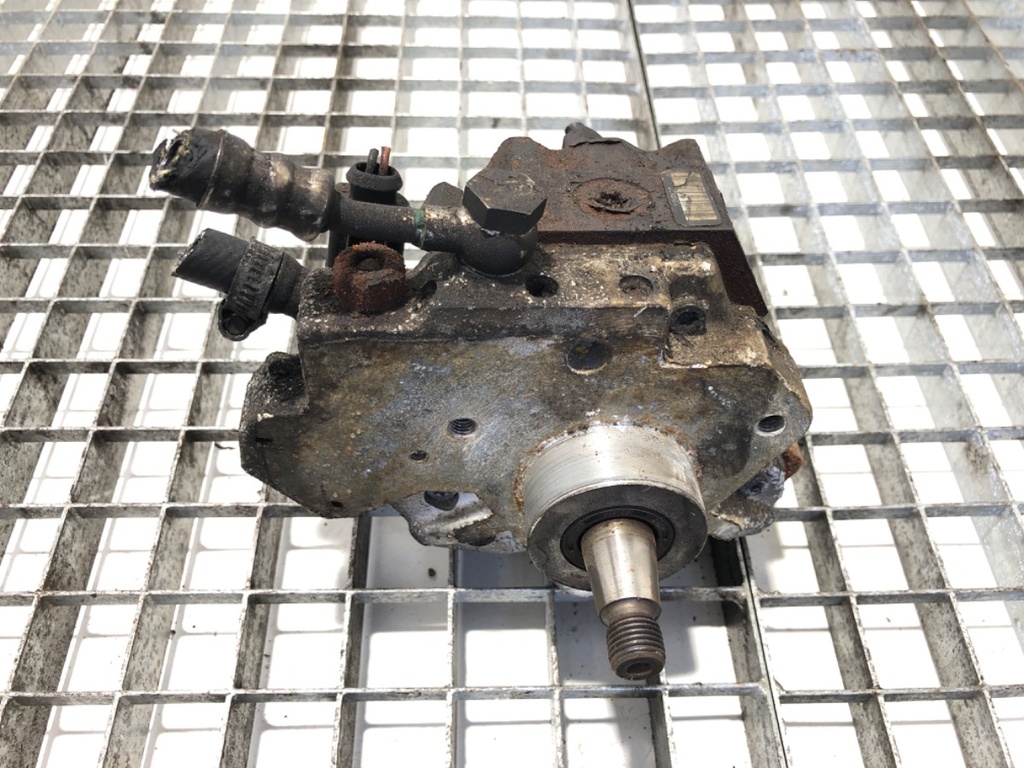 [STARK-613075] Bomba de inyección VW Crafter 30-35 Autobus 2.5 TDI 2006-2016