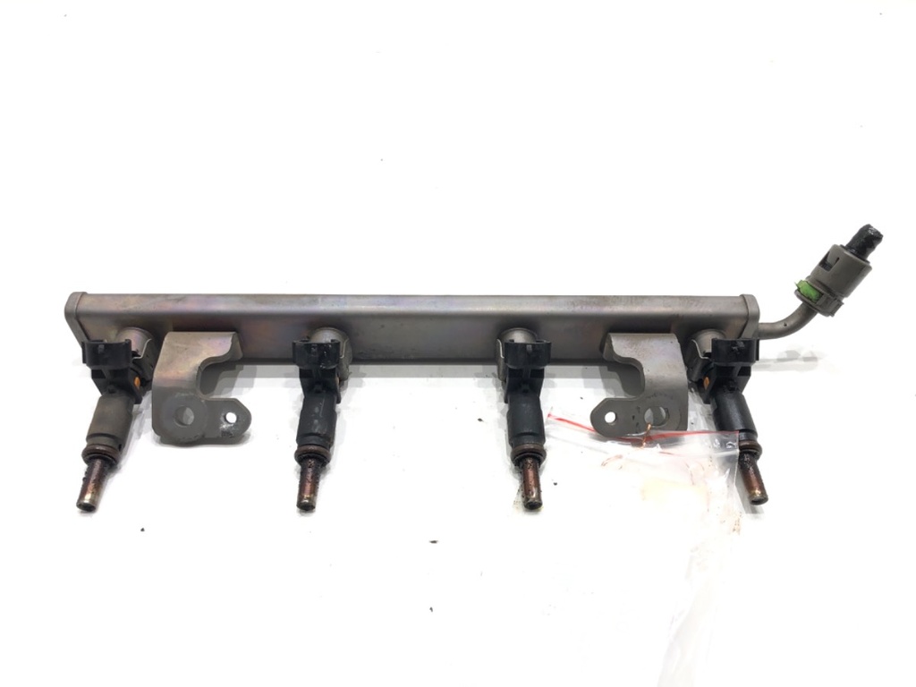 [STARK-625219] Colector de combustible DACIA Lodgy (JS_) 1.6 SCe 100 2012-2022
