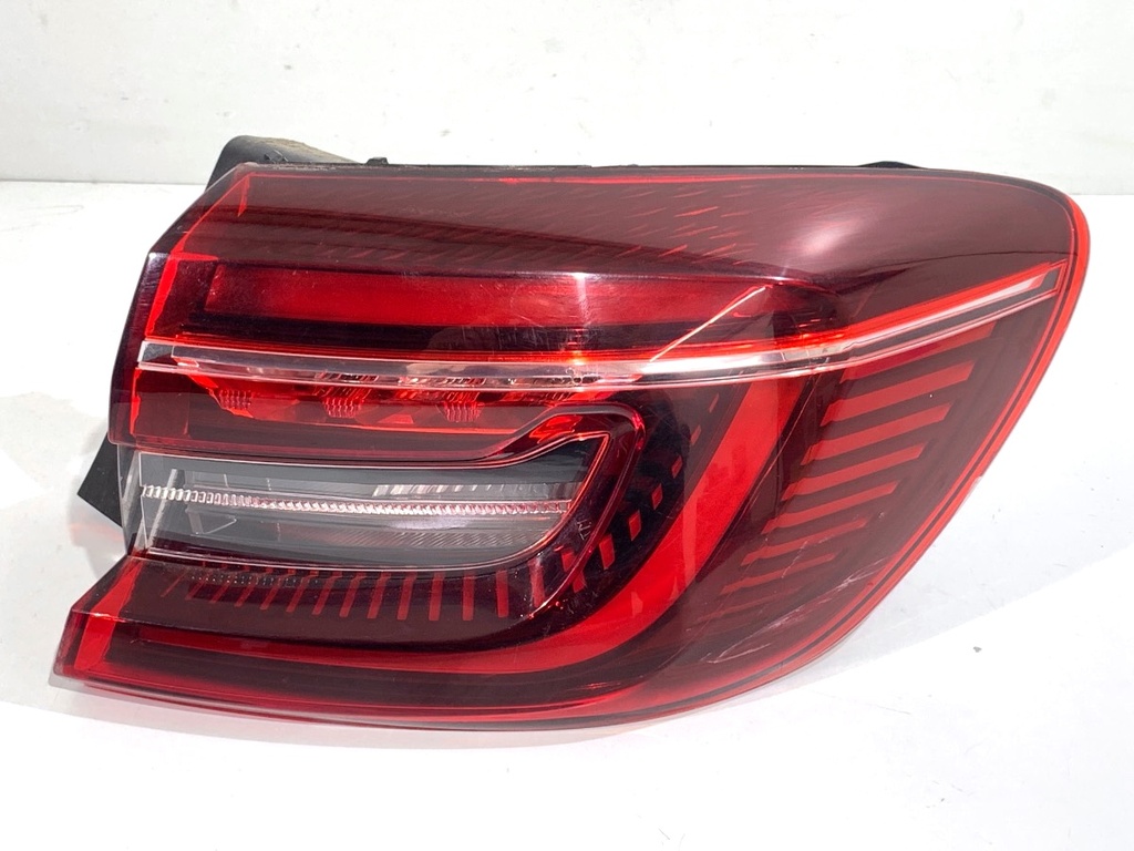 [STARK-809807] Luz trasera derecha Renault Clio V (B7) 2019-2022