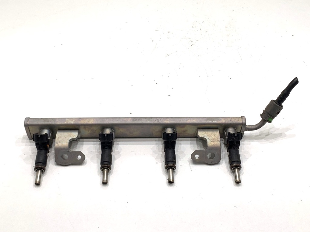 [STARK-891088] Fuel Rail Dacia Duster (HM_) 2017-2022 1.6 SCe 115