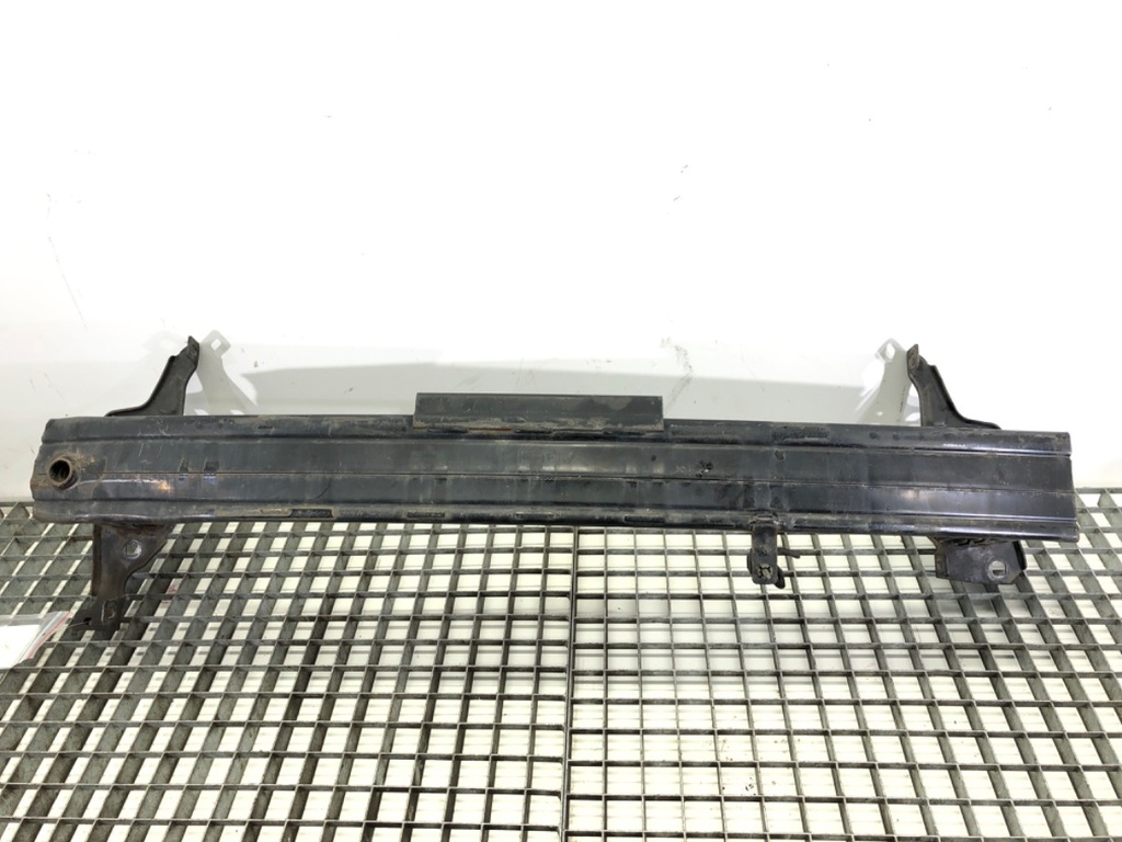 [STARK-782055] Barra de parachoques delantero para Skoda Fabia III Kombi (NJ5) 1.0 55 kW 2014-2022