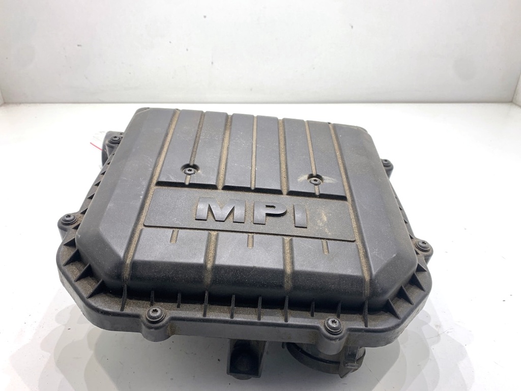 [STARK-887241] Caja de filtro de aire para SKODA FABIA III Kombi (NJ5) 1.0 44 kW 60 CV gasolina 2014-2022