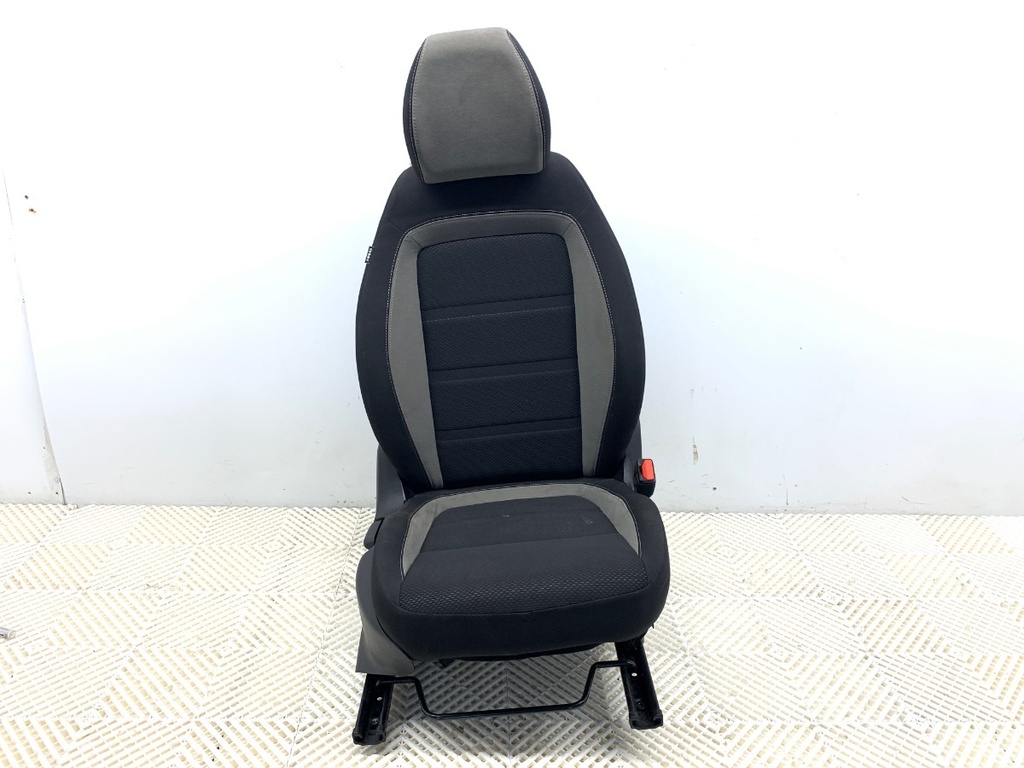 [STARK-915456] Asiento delantero derecho FIAT Tipo liftback (356_) 2016-2022 1.4 95 CV