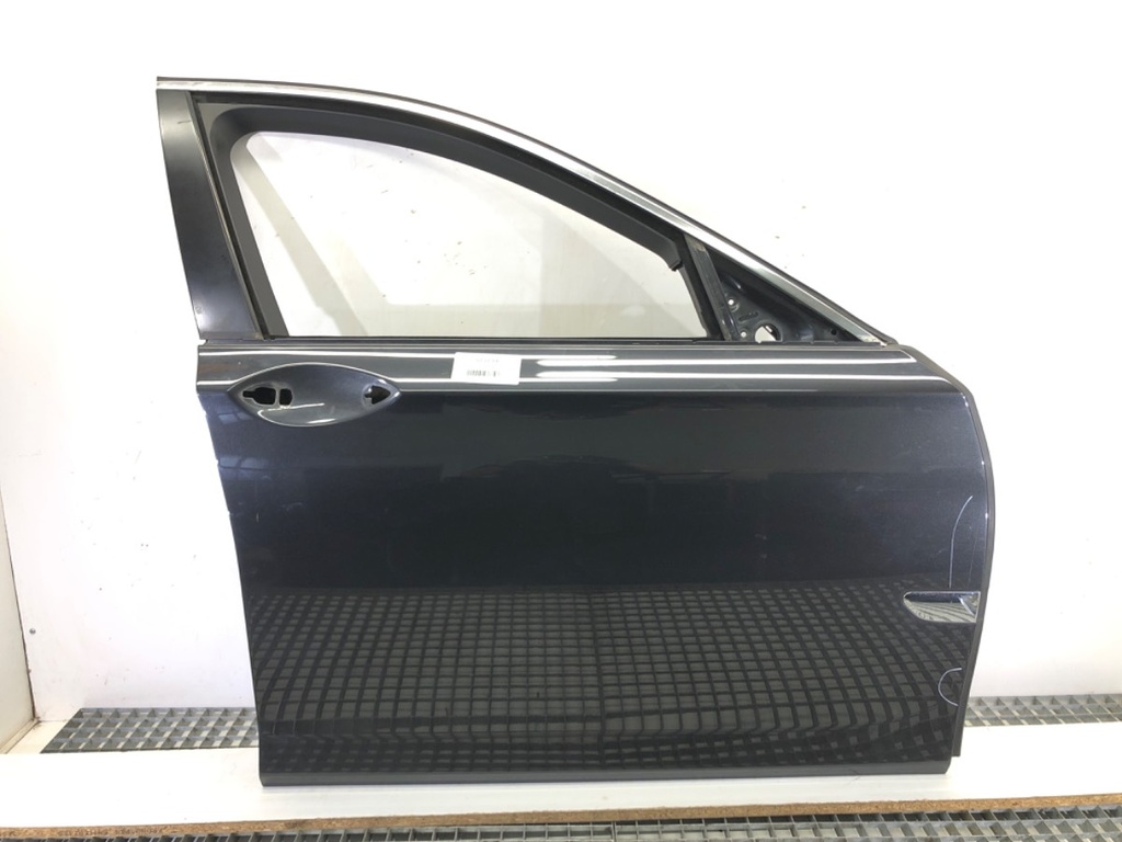 [STARK-523734] Puerta delantera derecha BMW 7 (F01, F02, F03, F04) 2008-2015