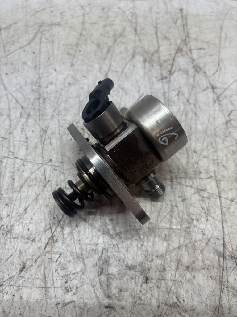 [MTD-484334] Bomba de combustible Citroën Peugeot C3 C4 208 1.2 THP HNZ HN01 EB2DT
