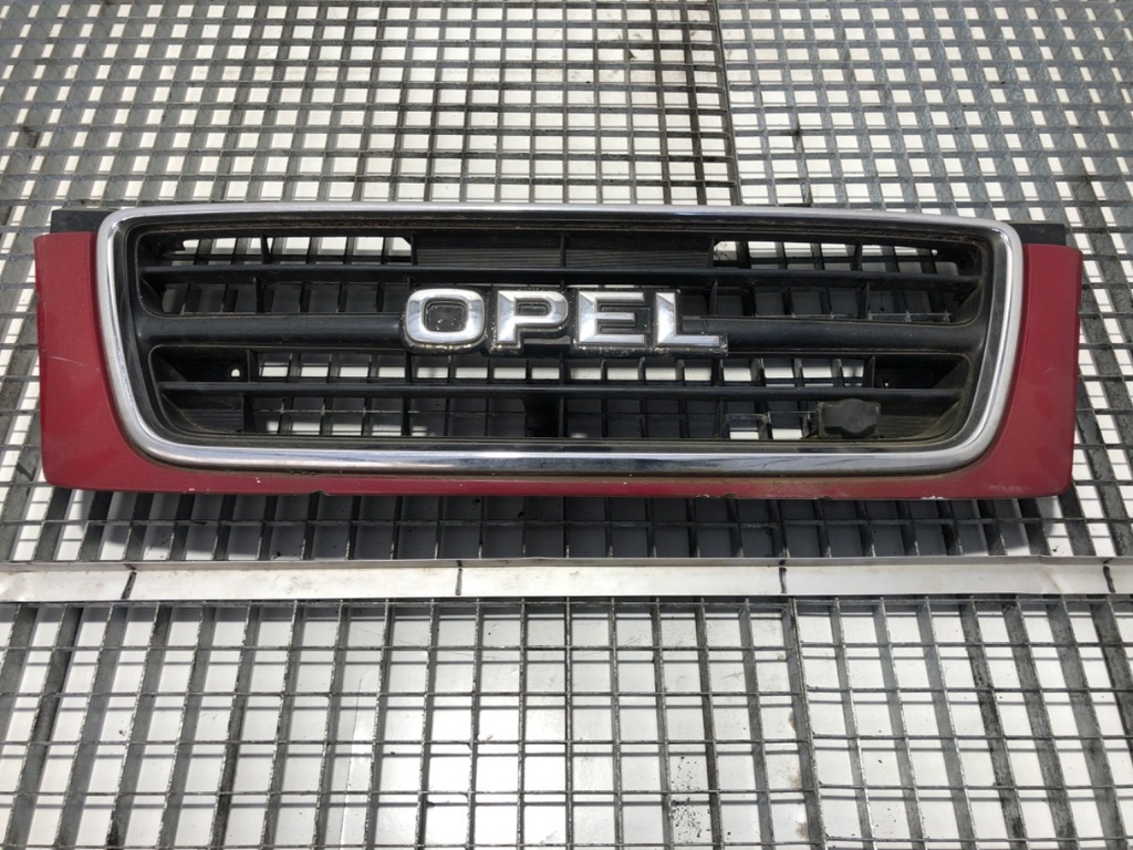 [STARK-675027] Rejilla de parachoques OPEL MONTEREY B 1998-1999 (3.0 DTI)
