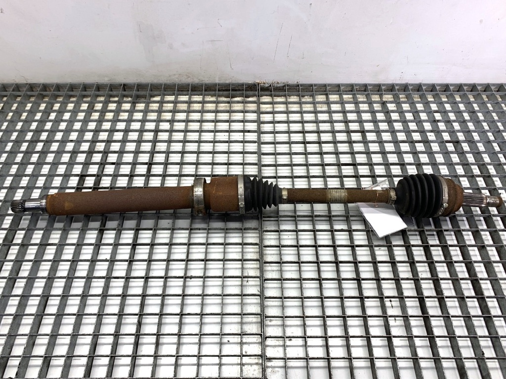 [STARK-869928] Semi-eje derecho delantero Ford Fiesta VI (CB1, CCN) 1.25 60 CV gasolina 2008-2022