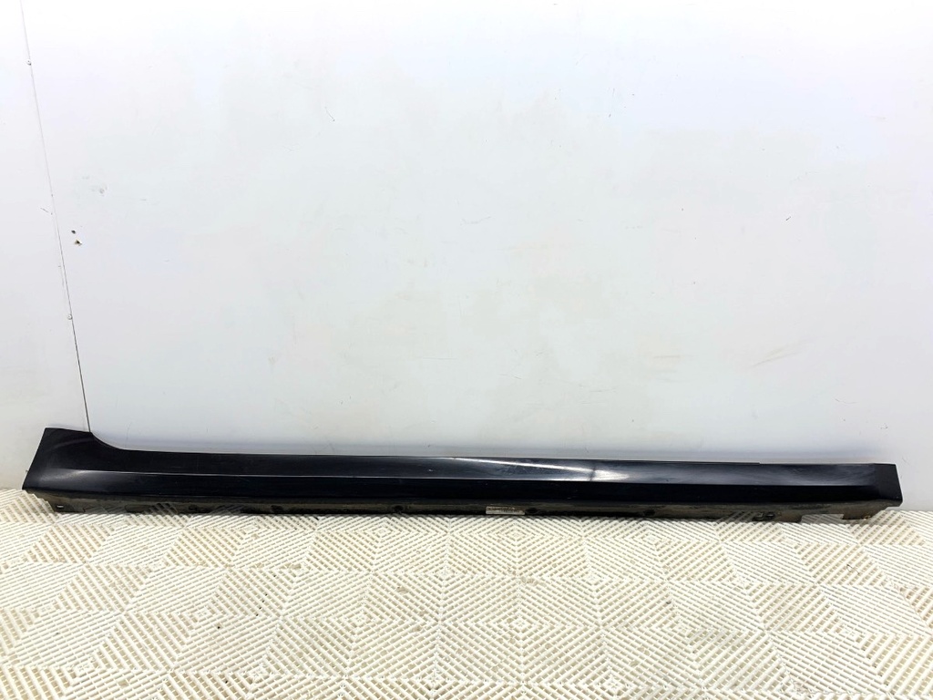 [STARK-894449] Moldura de umbral derecho BMW Serie 5 (G30, F90) 2016-2022
