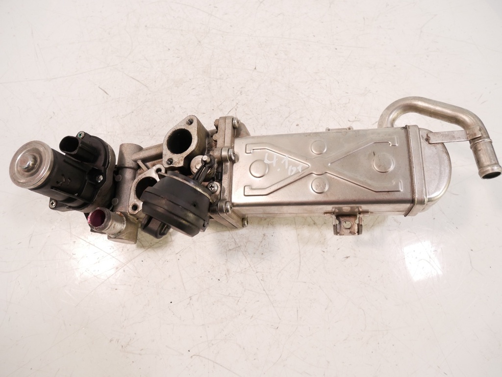[MTD-420224] Intercooler Audi A3, Seat, Skoda Superb, VW Golf Passat 2.0 TDI CFGB CFG 03L131512BL