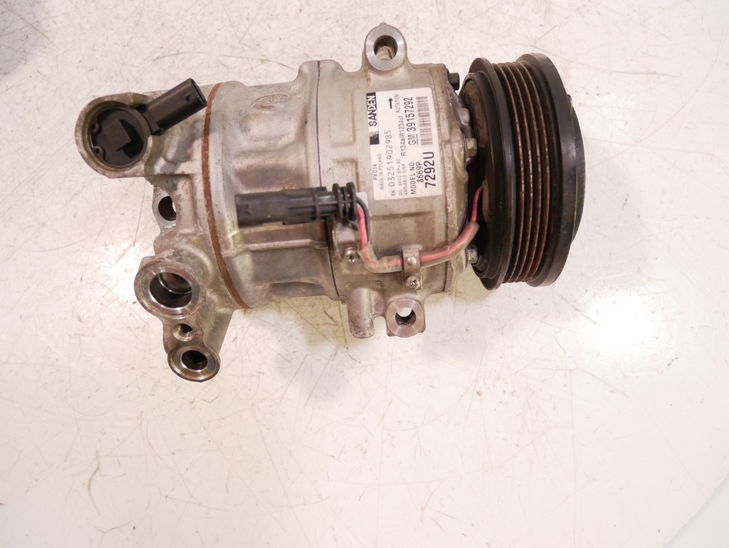 [MTD-422324] Compresor de aire acondicionado Opel Vauxhall 1.4 T D14XFT LE2 39157292