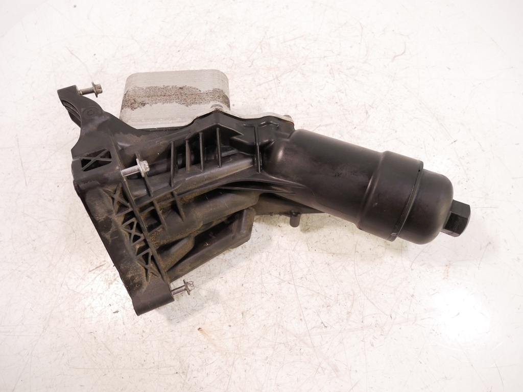 [MTD-422595] Caja de filtro de aceite para BMW Serie 3 2.0 D 190CV B47