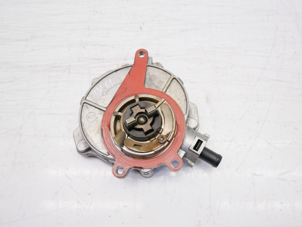 [MTD-424874] Bomba de vacío Audi A4 S4 A5 S5 3.0 TFSI CAK CAKA 06E145100F