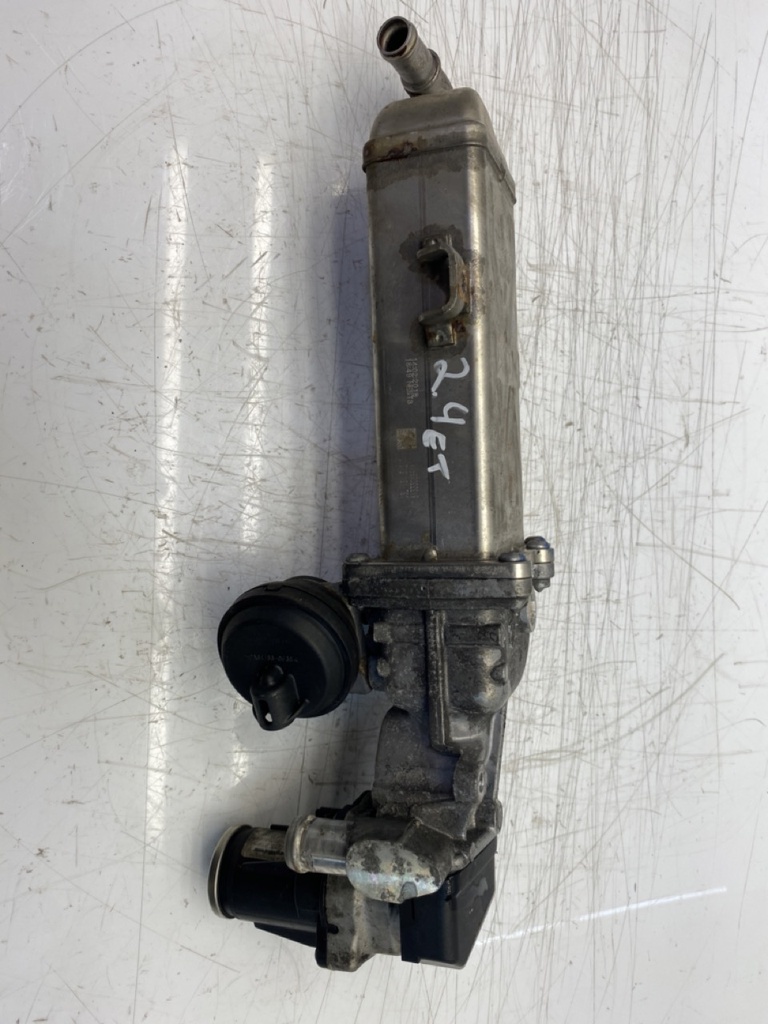 [MTD-425292] Refrigerador gases escape Skoda Superb 2.0 TDI CFGB/CFG 03L131512C