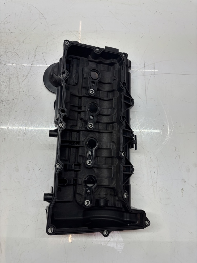 [MTD-450144] Tapa de válvulas BMW 1er F20 F21 2.0 118d N47D20C 8570829