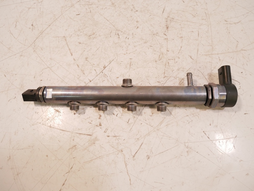 [MTD-452362] Tubo de raíl Mercedes 2.0 654.920 OM654.920 A6540700095