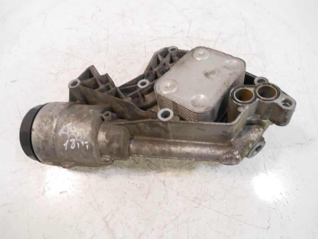 [MTD-454671] Carcasa del filtro de aceite VW Touareg 4.2 V8 AXQ 077115401L