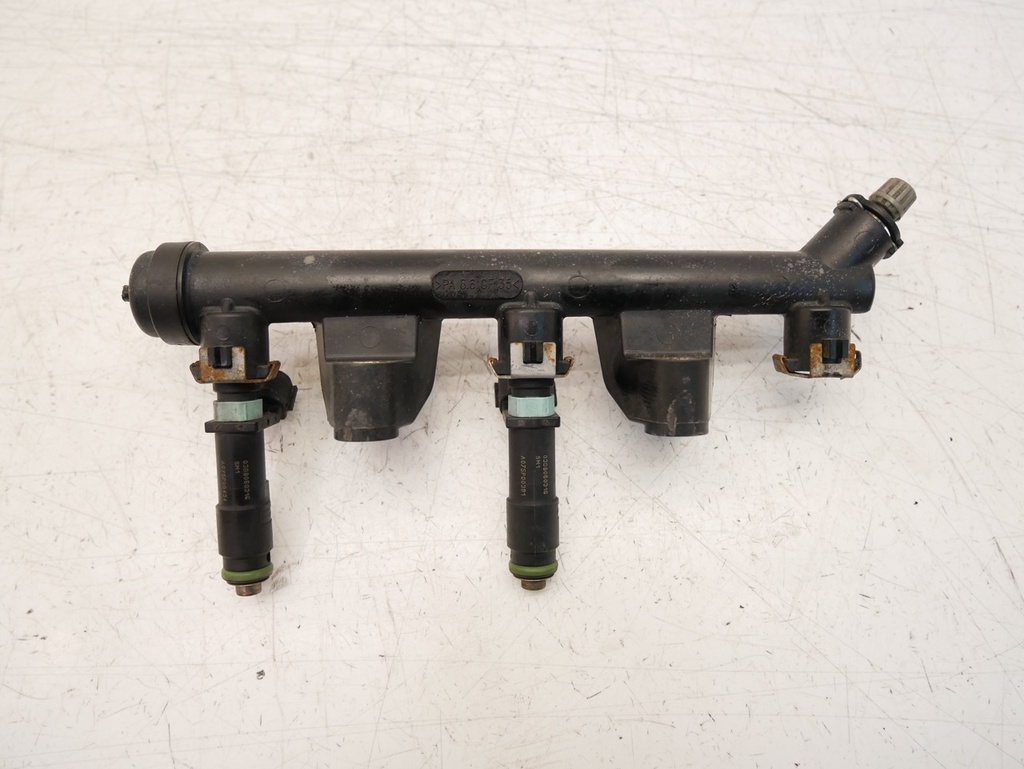 [MTD-468473] Carril del inyector Skoda Fabia / VW Fox 1.2 CHF CHFA CHFB