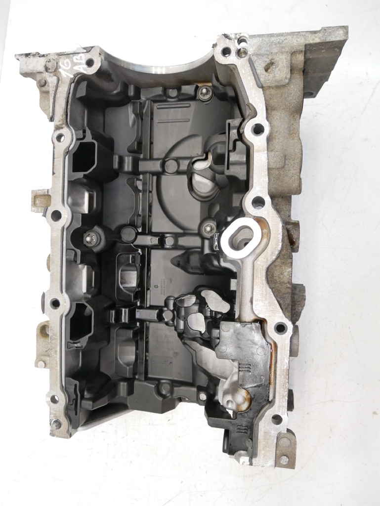 [MTD-471949] Parte superior del cárter de aceite Nissan Qashqai 1.3 DIG-T HR13DDT (131-160 CV) (96-118 KW) (2020) (KM 89.000) (OE 110175352R)