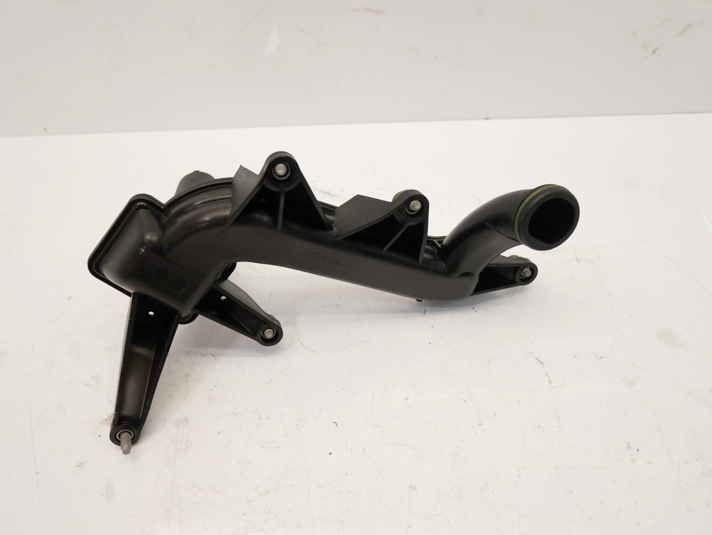 [MTD-476185] Colector de admisión Mercedes GLE 400 d C167 3.0 OM656.929 A2561801000