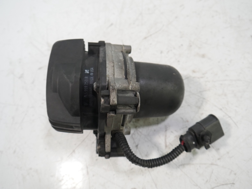 [MTD-479572] Bomba de aire secundaria Porsche Cayenne 9PA 4.5 S V8 M48.00