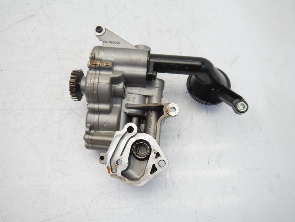 [MTD-481995] Bomba de aceite para Audi A4 B8 A5 Q5 2.0 TDI CJCB CJC