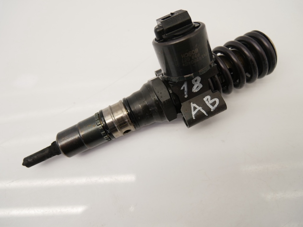[MTD-482092] Inyector Audi A6 C6 Avant 2.0 TDI BRE 03G130073G 0414720404