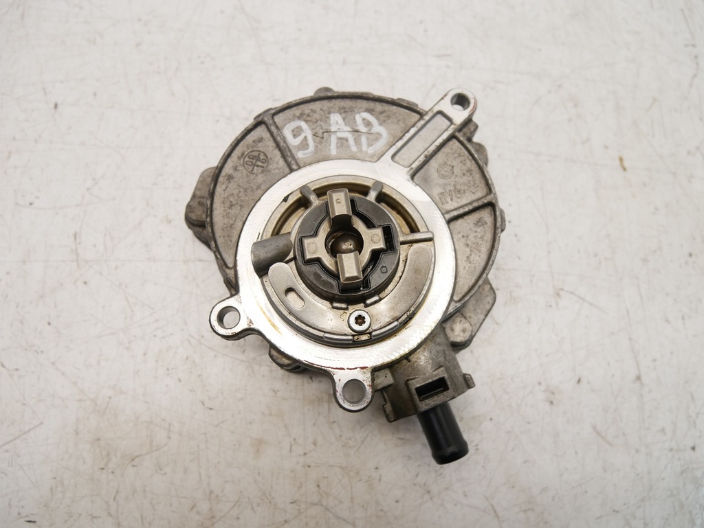 [MTD-483828] Bomba de vacío Audi Q7 3.0 TFSI CTWB CTWA CTW 06E145100R
