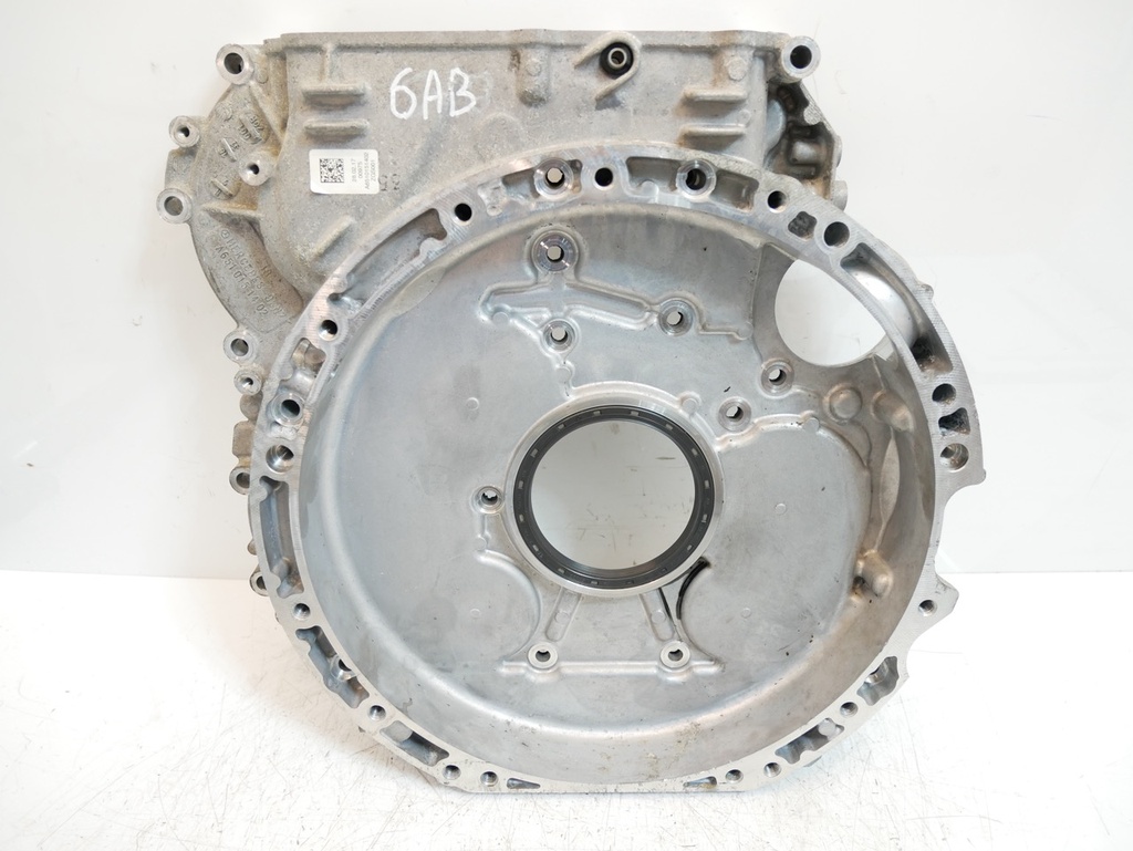 [MTD-487759] Tapa delantera Mercedes Clase C W205 2.2 d OM651.921