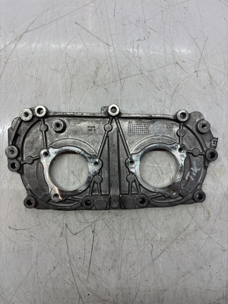 [MTD-488441] Tapa de balancines Para Mercedes Clase C W205 2.0 C300 M274.920 A2740150700