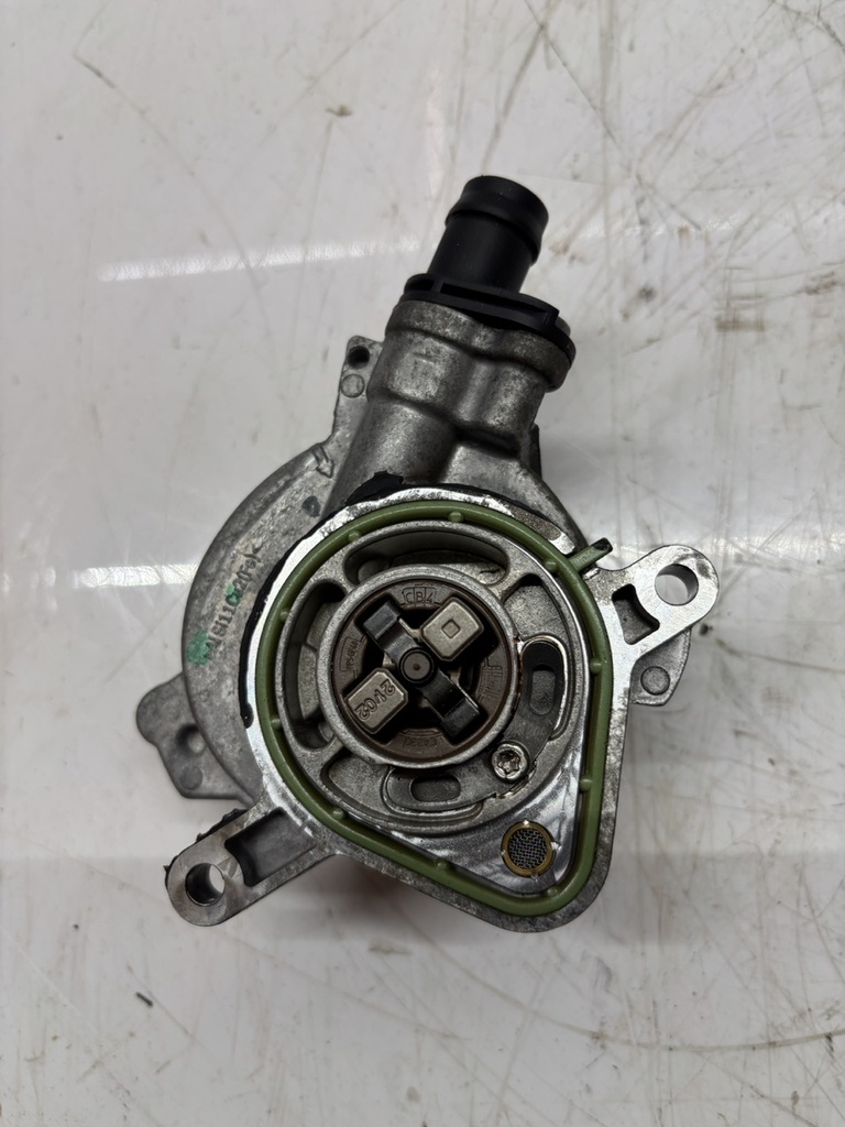 [MTD-502833] Bomba de vacío para Mercedes CLA 1.3 gasolina M282.914 (282.914) A2820900005