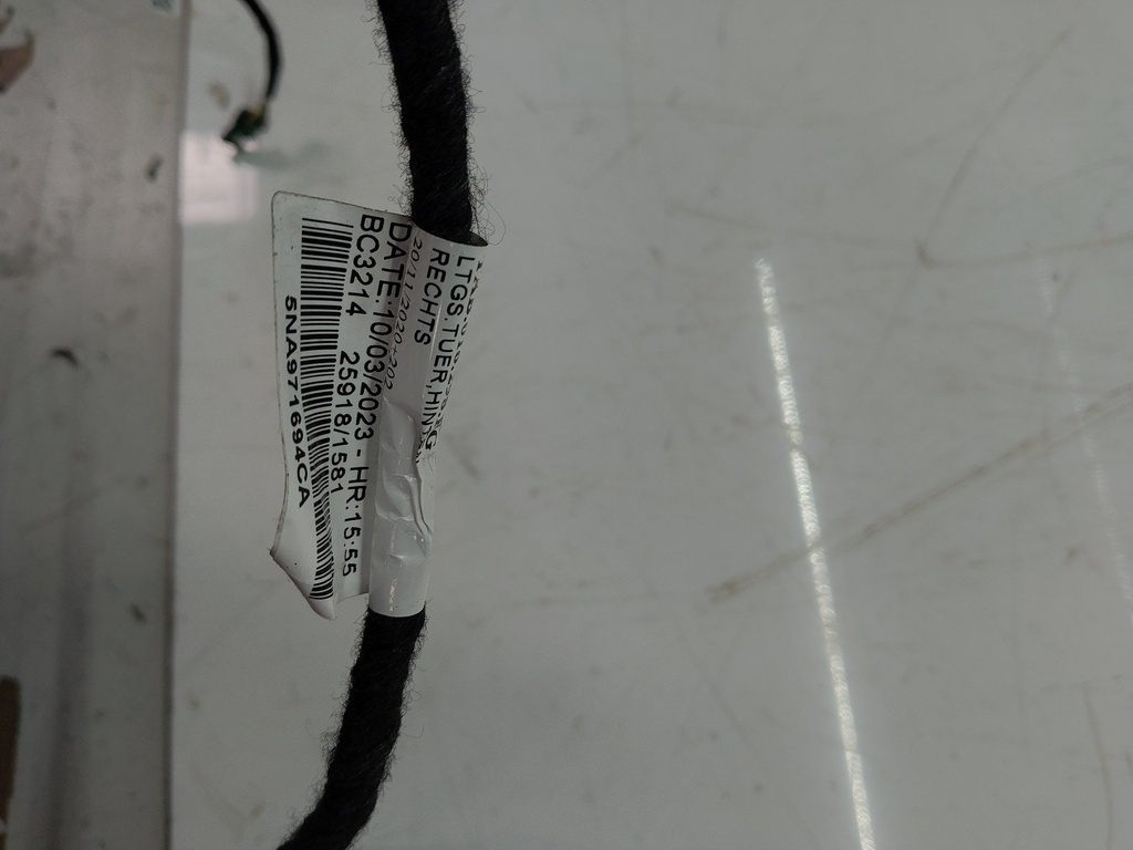 [MTD-503405] Mazo de cables puerta trasera derecha VW Tiguan AX1 5NA971694CA