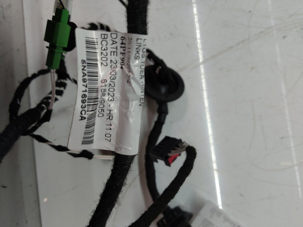 [MTD-503401] Mazo de cables puerta trasera izquierda VW Tiguan AX1 2.0 DTS DTSB