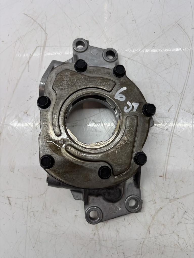 [MTD-502909] Bomba de aceite Cadillac Escalade 6.0 V8 gasolina LQ9 364CUV8
