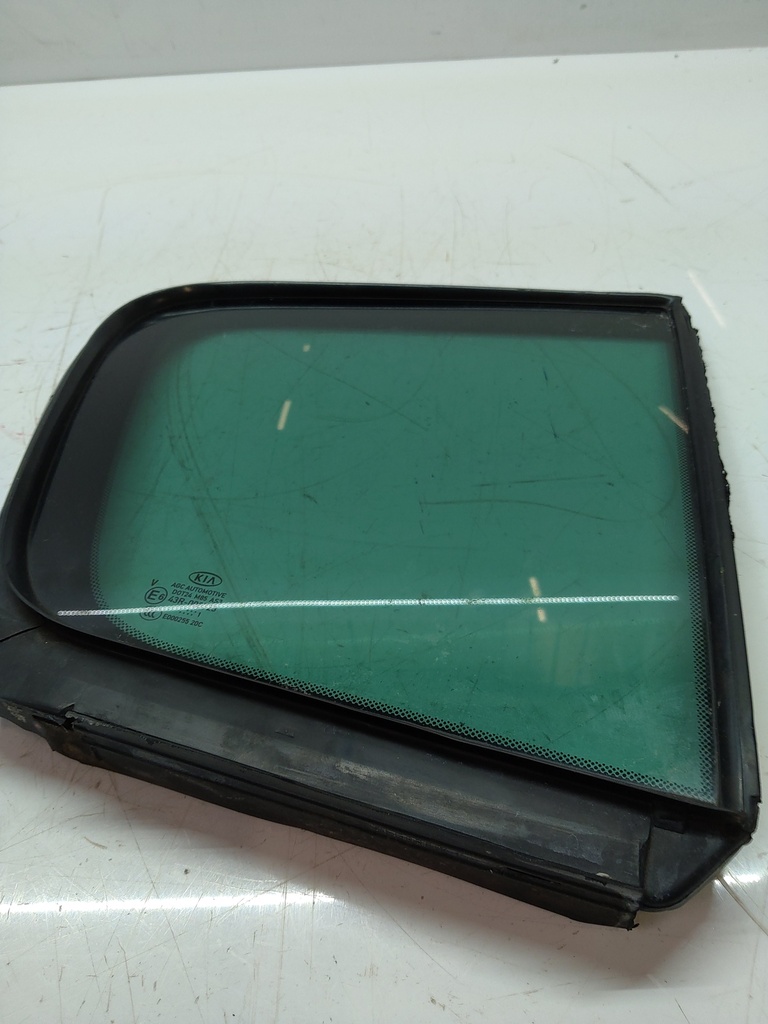 [MTD-503353] Ventana Kia Sportage QLE 1,6 CRDi Diesel D4FE 83427-F1010