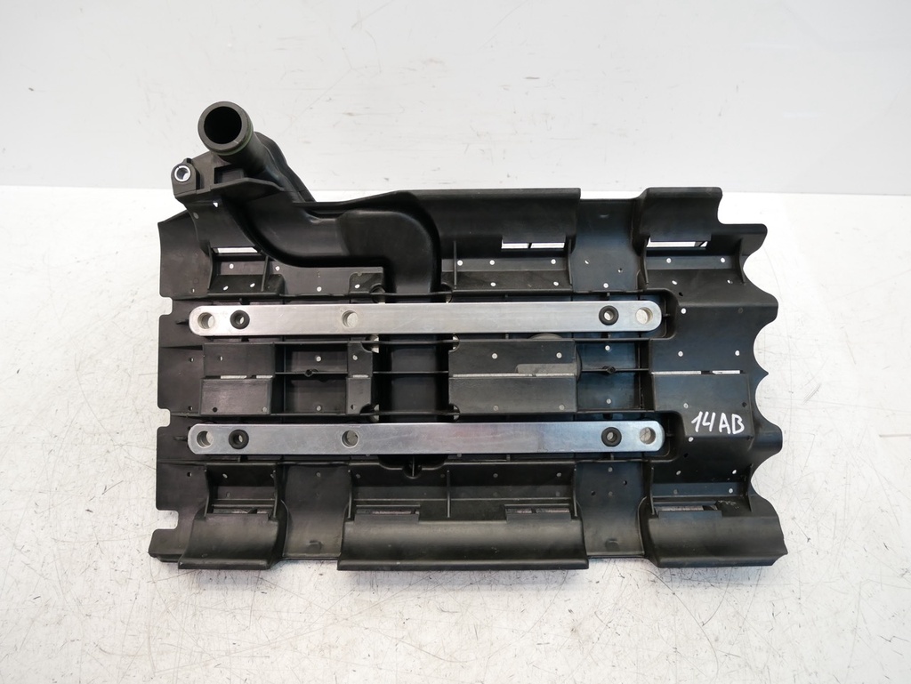 [MTD-504151] Placa deflectora Mercedes CLA C117 2.2 OM651.930