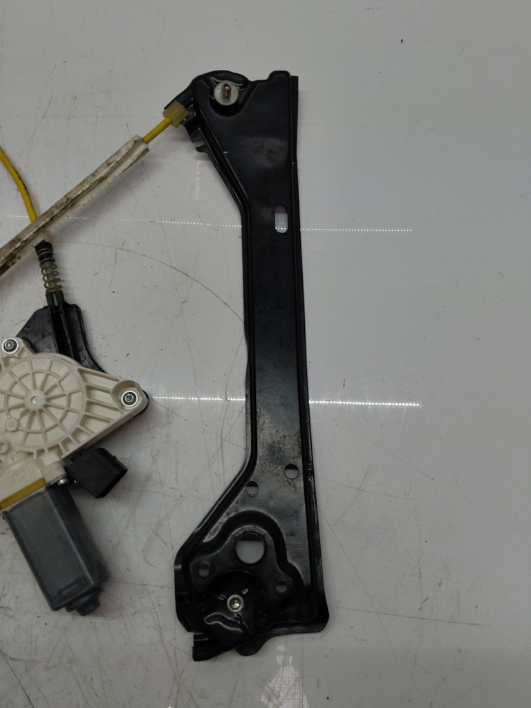 [MTD-505927] Motor del elevalunas Mercedes CLA 180 C117 1.6 M270.910