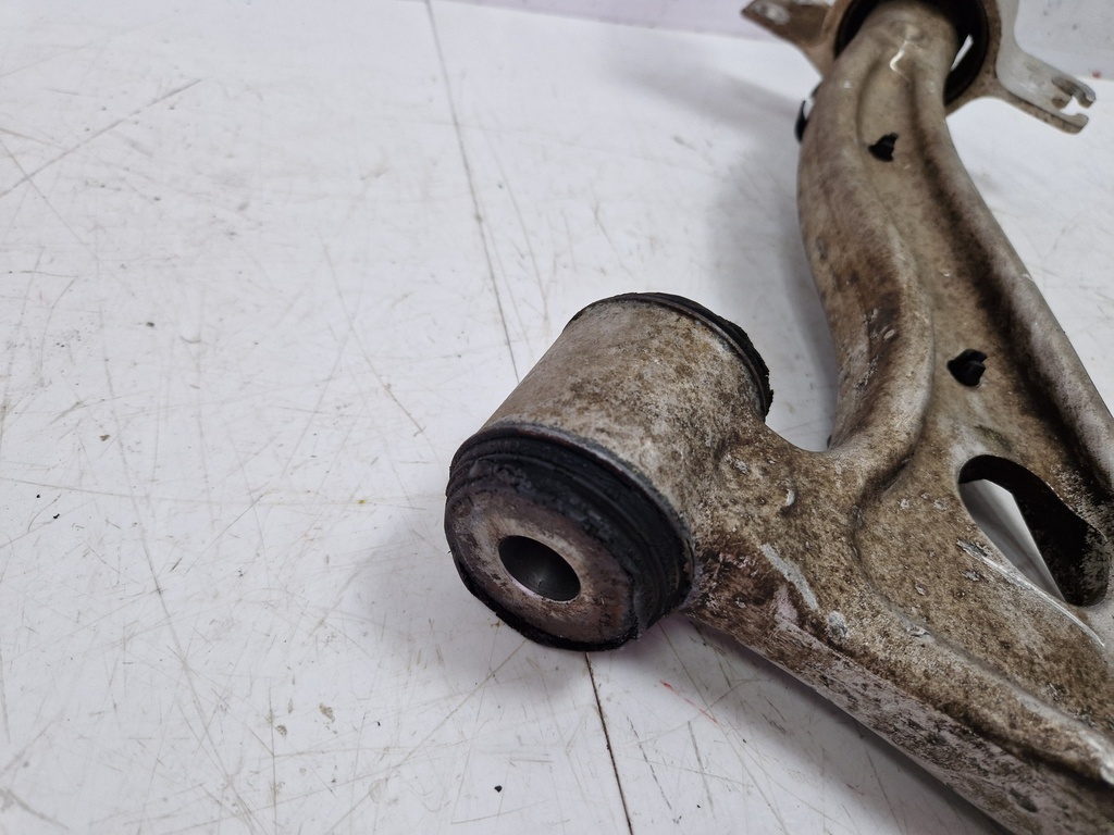 [MTD-507726] Brazo de suspensión Mercedes CLA X117 220 CDI 2.0 OM651.930